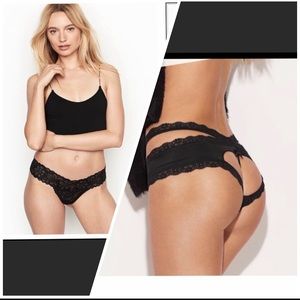 < Victoria’s Secret > Very Sexy & Lace Thong Panty